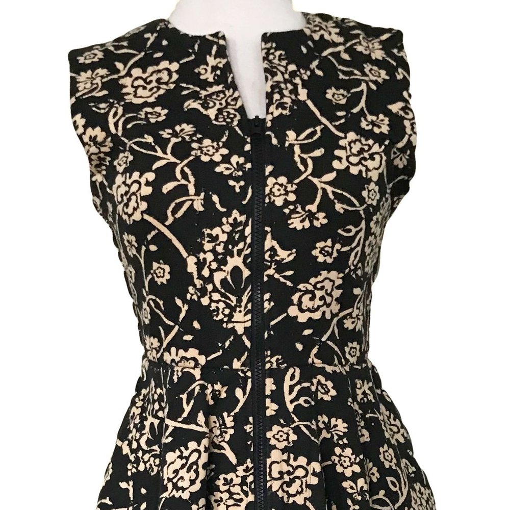 Effie’s Heart Front Zip Fleece Lined Floral Dress - Picture 2 of 5